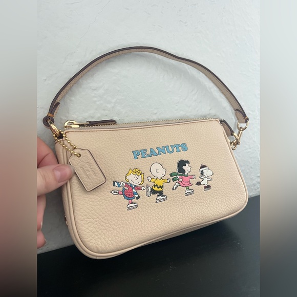 NWT Coach X Peanuts Nolita 19 With Snoopy And Friends Motif Wristlet Purse - Picture 7 of 13